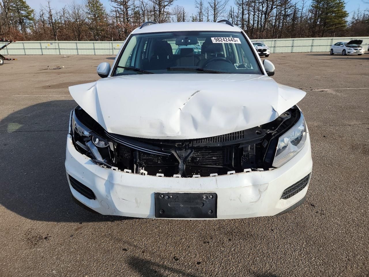 2017 Volkswagen Tiguan s