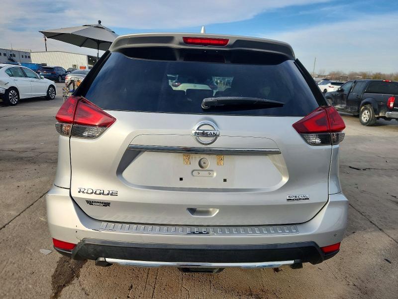 2020 Nissan Rogue s
