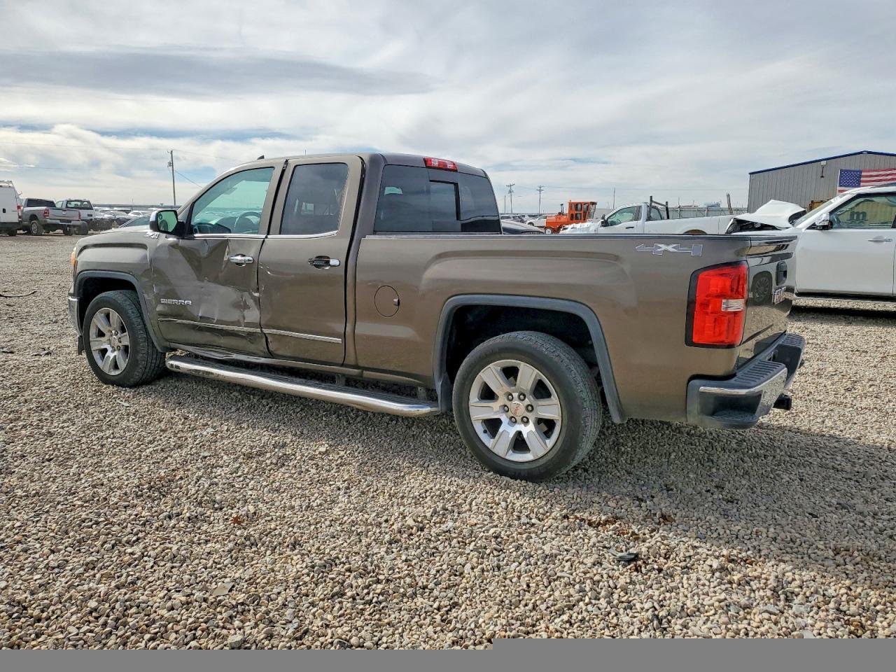 2015 GMC Sierra K1500 slt