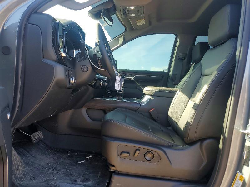 2026 GMC Sierra K1500 slt