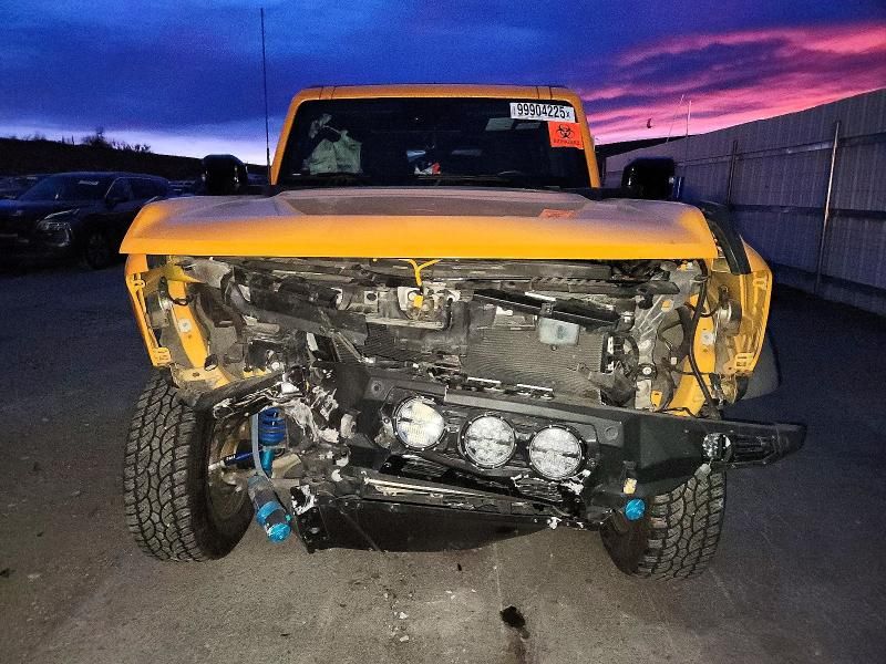 2021 Ford Bronco Base