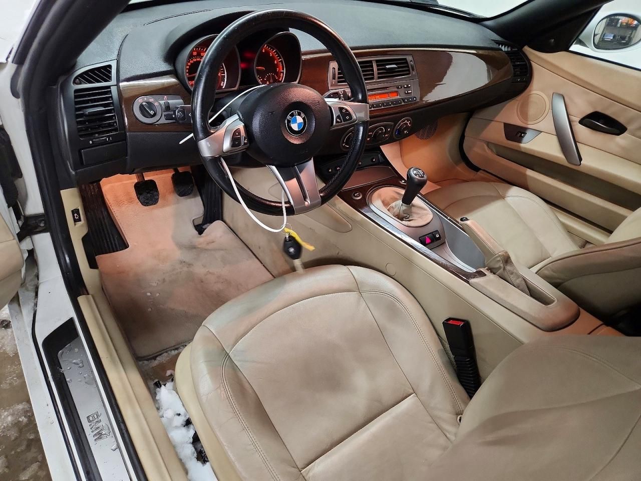2004 BMW Z4 2.5