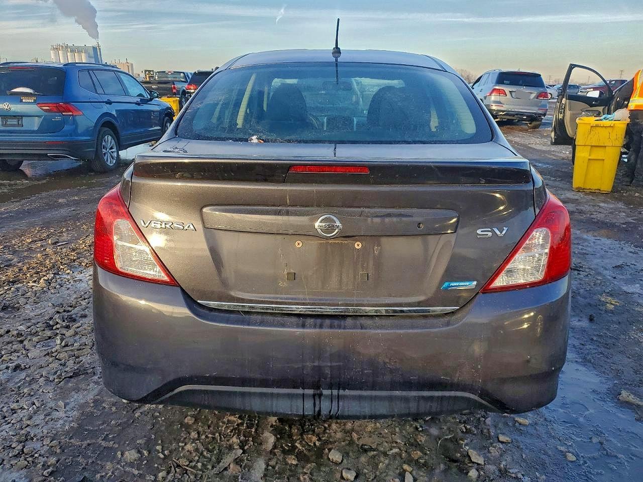 2015 Nissan Versa s