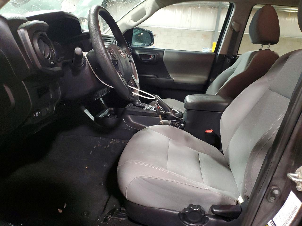 2019 Toyota Tacoma SR V6