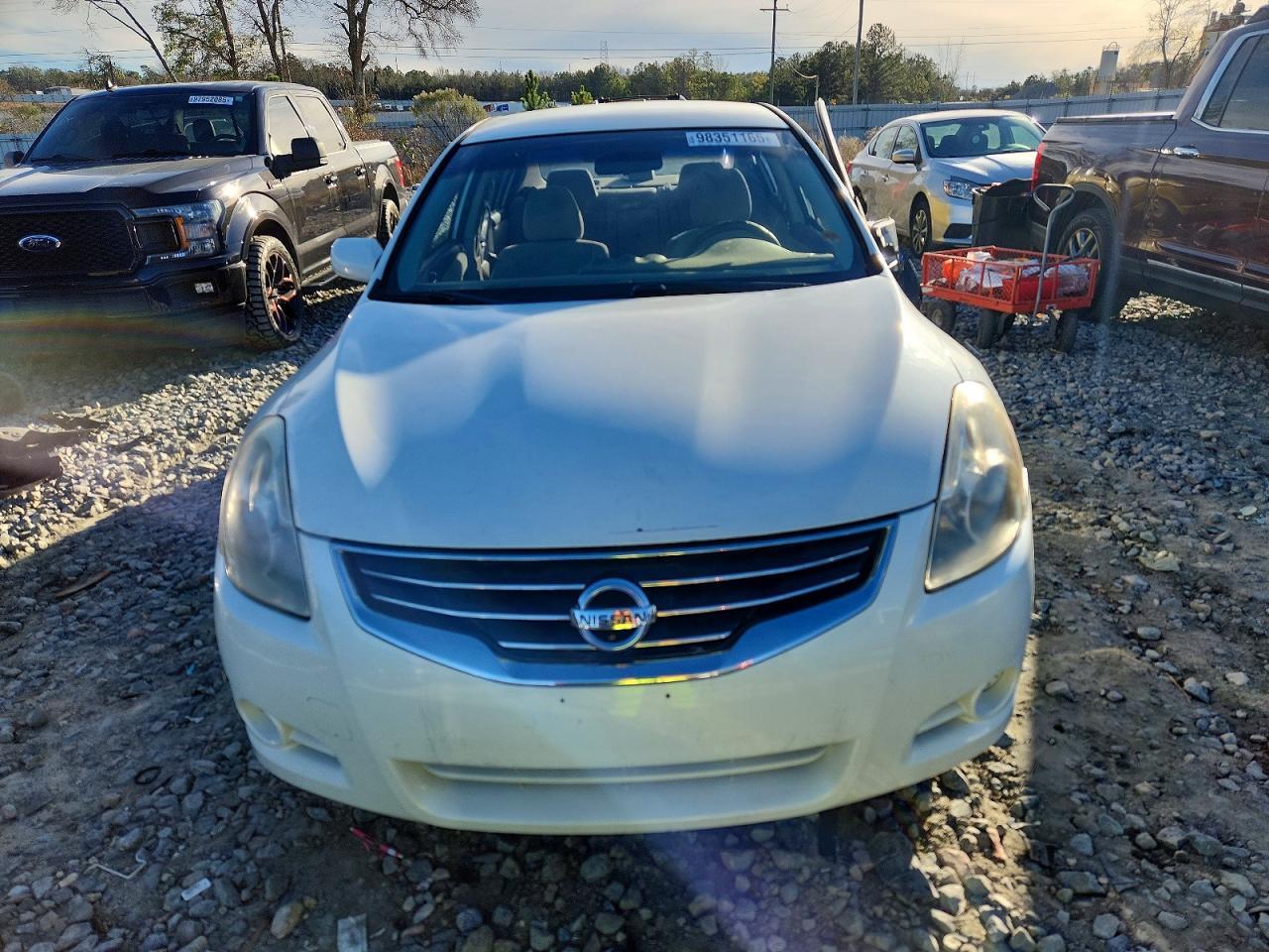 2012 Nissan Altima Base