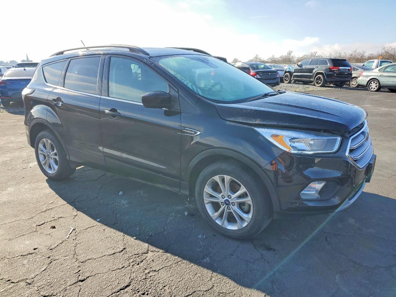 2018 Ford Escape se