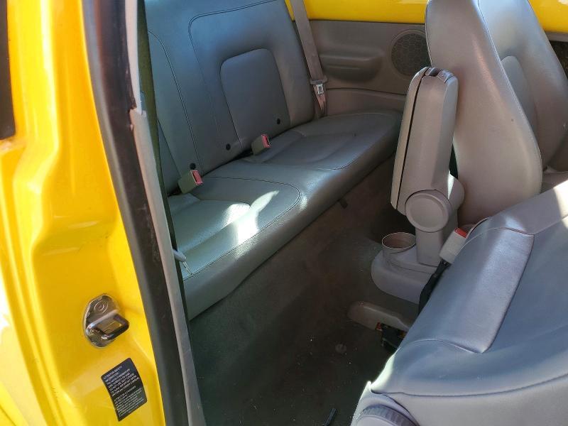 2002 Volkswagen New Beetle gls