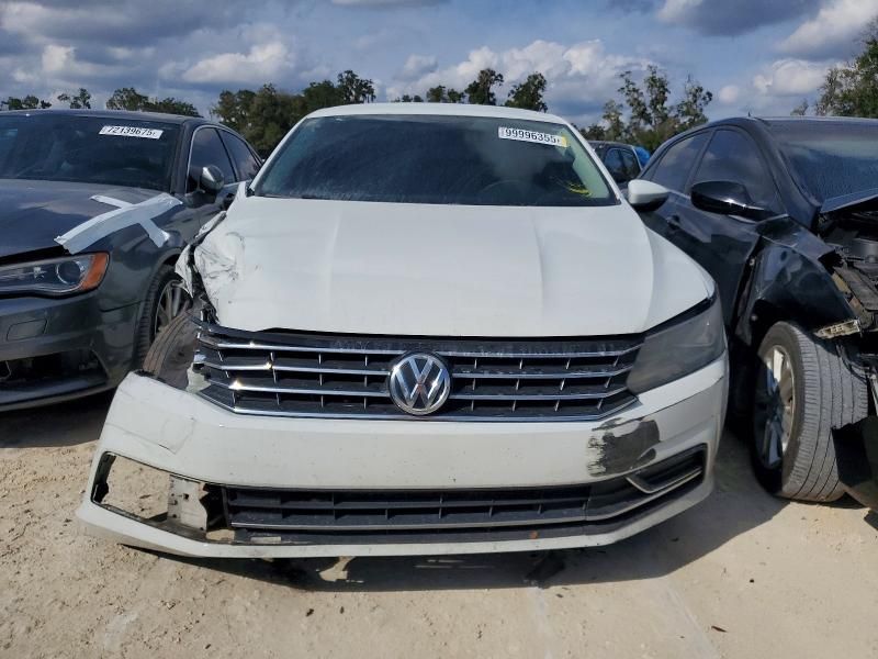 2016 Volkswagen Passat s