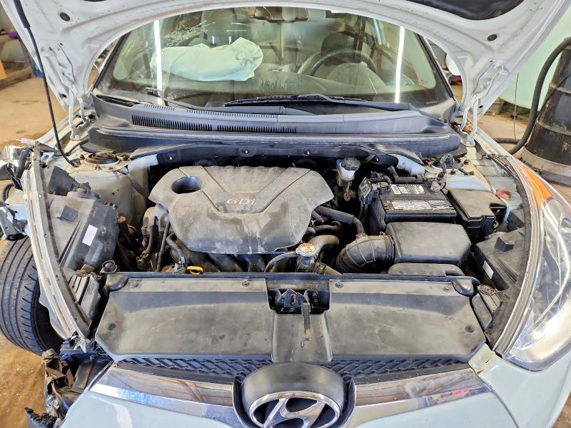 2013 Hyundai Veloster Base