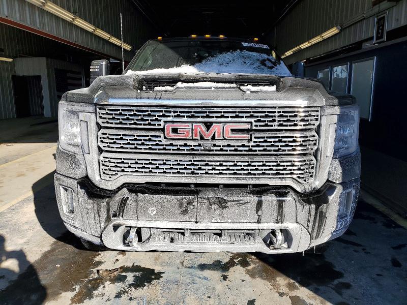 2022 GMC Sierra K2500 Denali
