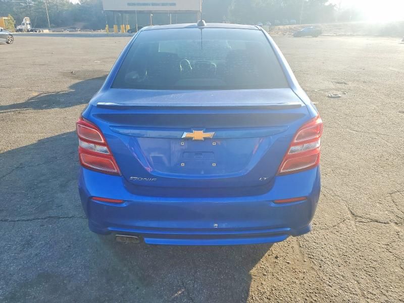 2017 Chevrolet Sonic lt