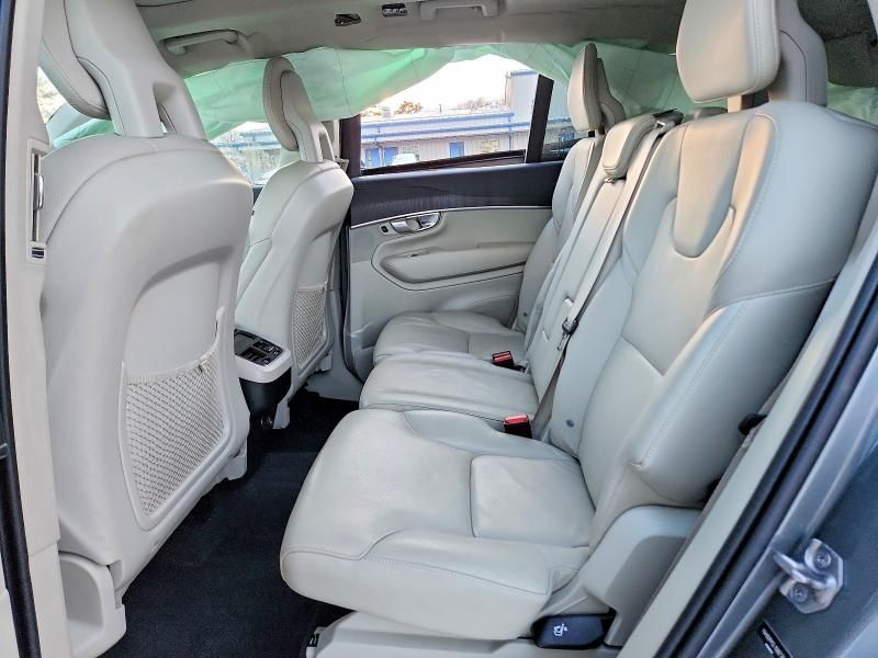 2020 Volvo Xc90 T5 Momentum