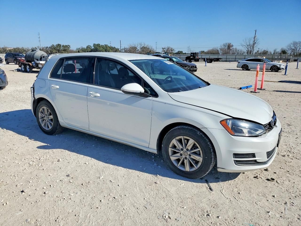 2017 Volkswagen Golf s