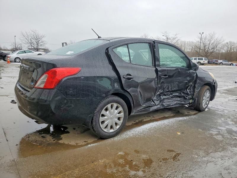 2014 Nissan Versa s