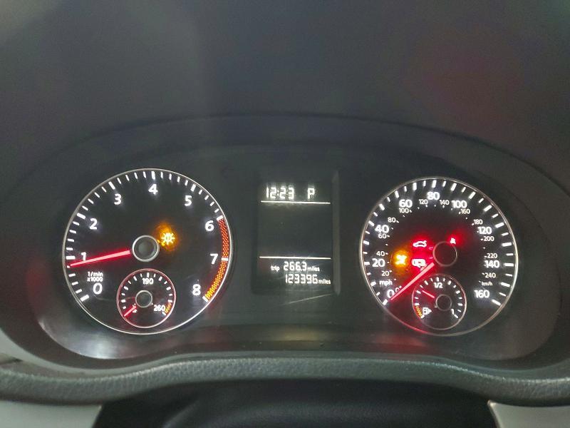2014 Volkswagen Passat s
