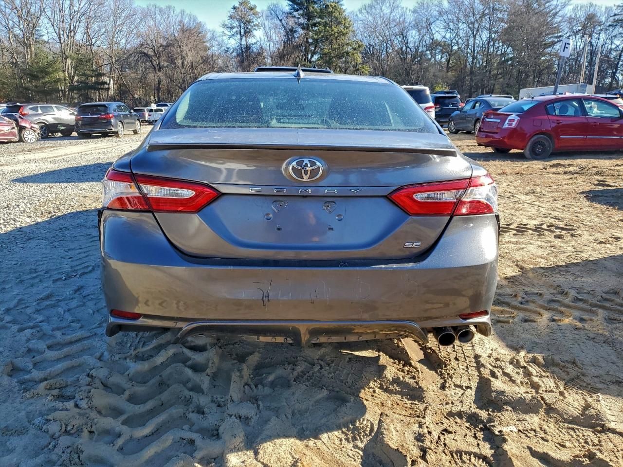 2020 Toyota Camry se