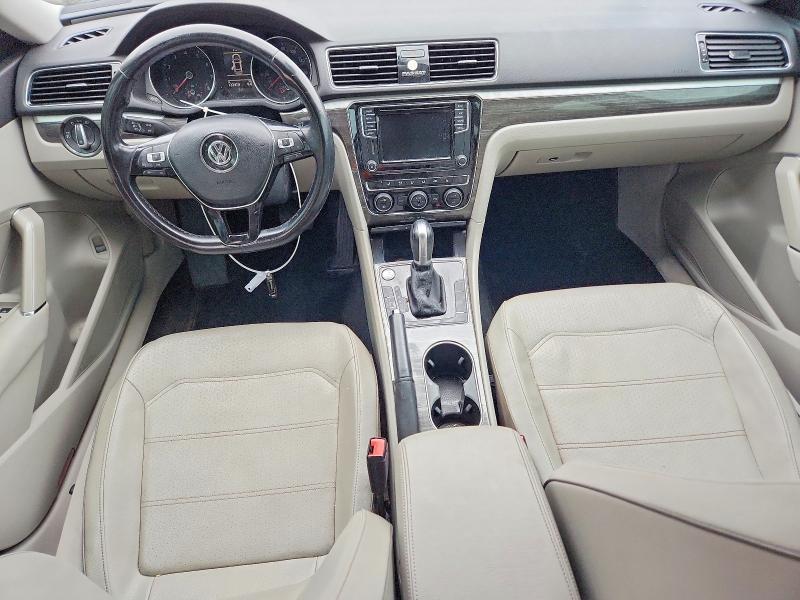 2018 Volkswagen Passat se