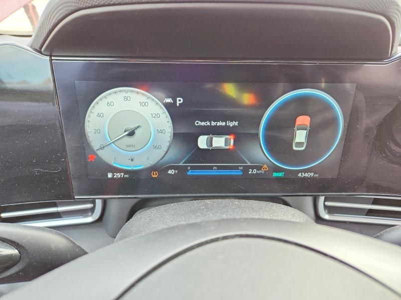 2022 Hyundai Elantra Limited