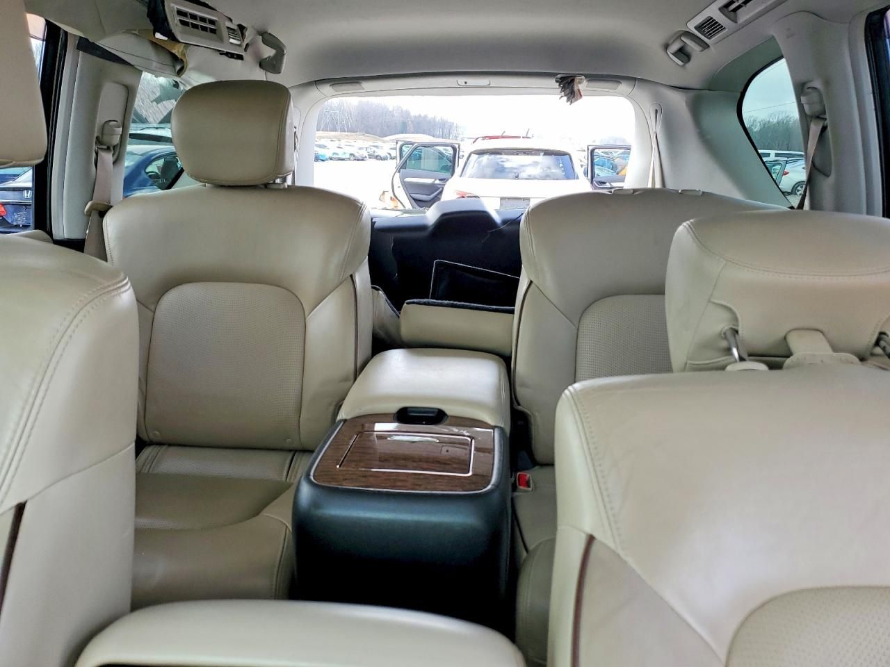 2017 Nissan Armada Platinum