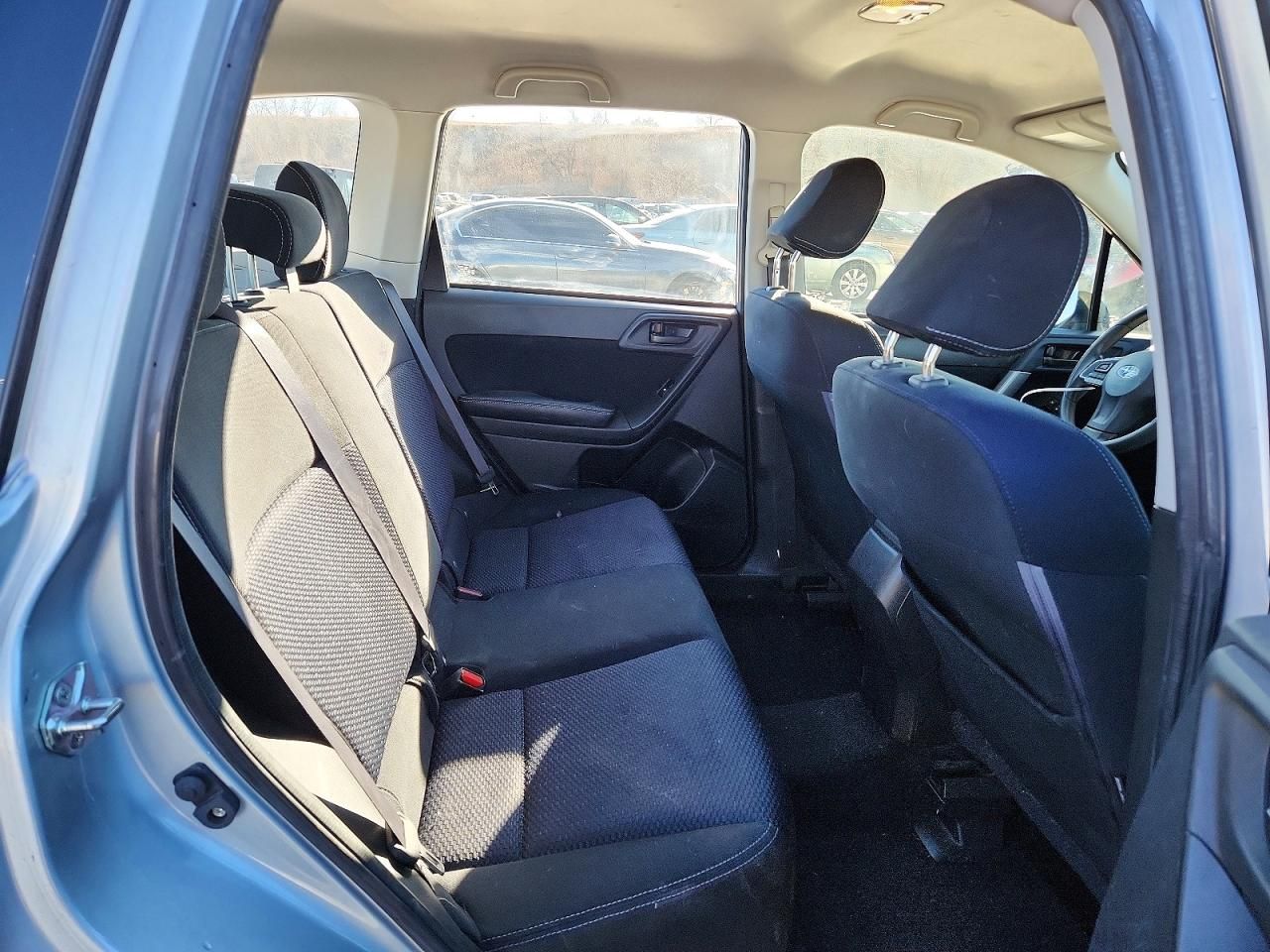 2016 Subaru Forester 2.5i