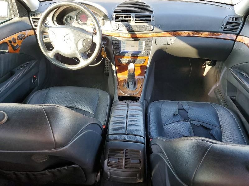 2004 Mercedes-Benz E 320
