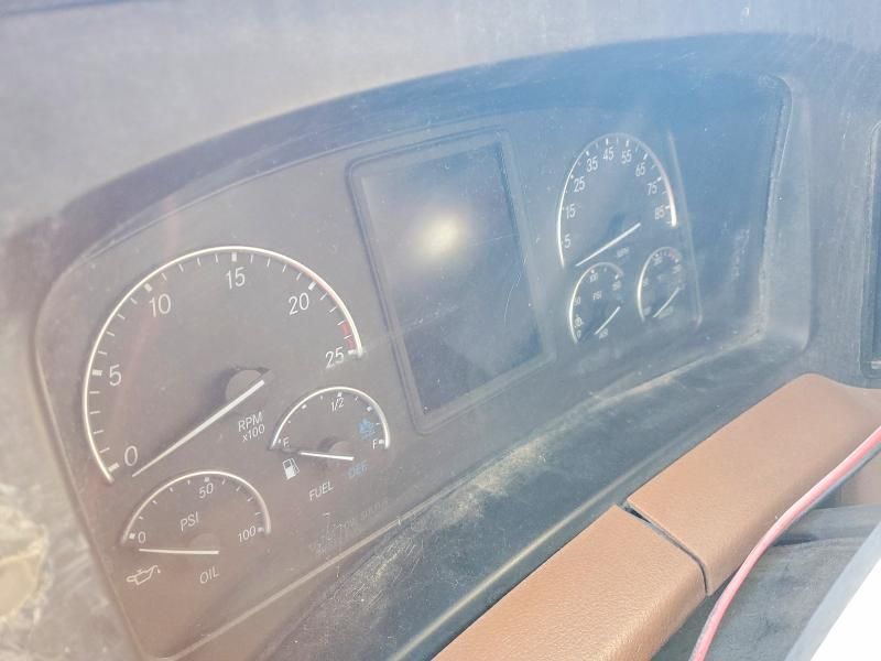 2021 Freightliner Cascadia 126 Semi Truck