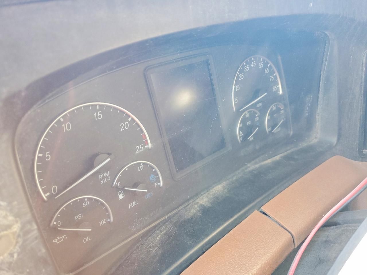 2021 Freightliner Cascadia 126 Semi Truck