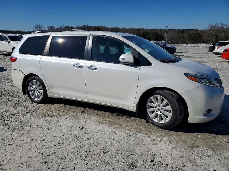 2015 Toyota Sienna xle