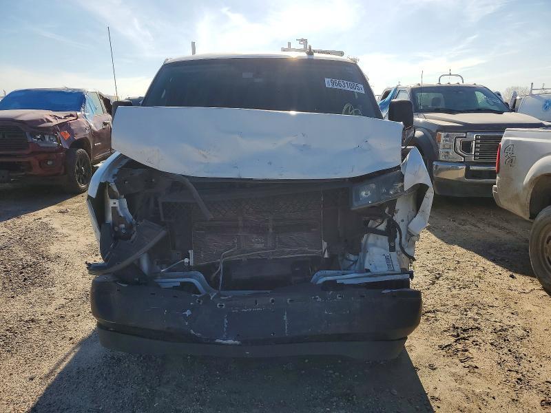 2020 Chevrolet Express G2500 Utility / Service van