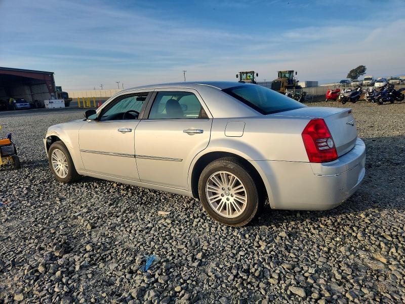 2010 Chrysler 300 Touring