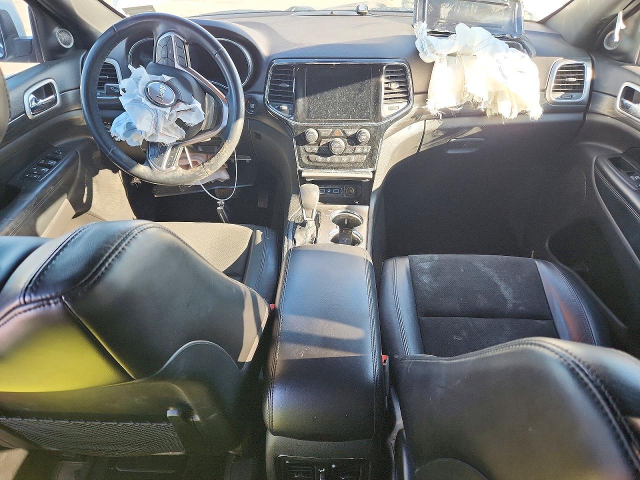 2019 Jeep Grand Cherokee Laredo