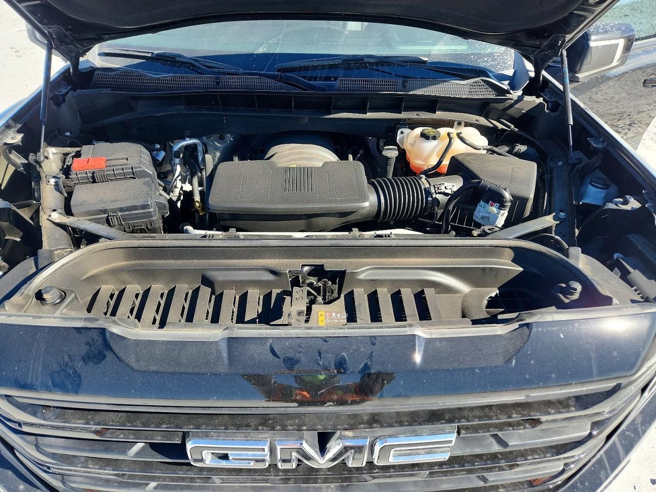 2025 GMC Sierra C1500 Elevation