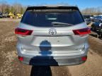 2019 Toyota Highlander se