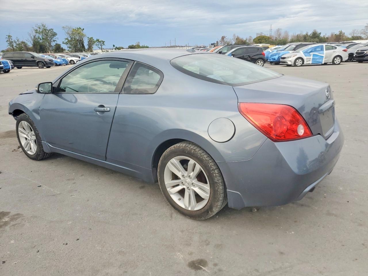 2012 Niss Altima