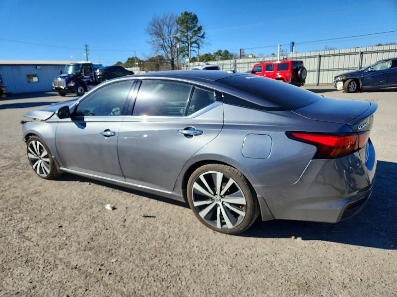 2020 Nissan Altima Platinum