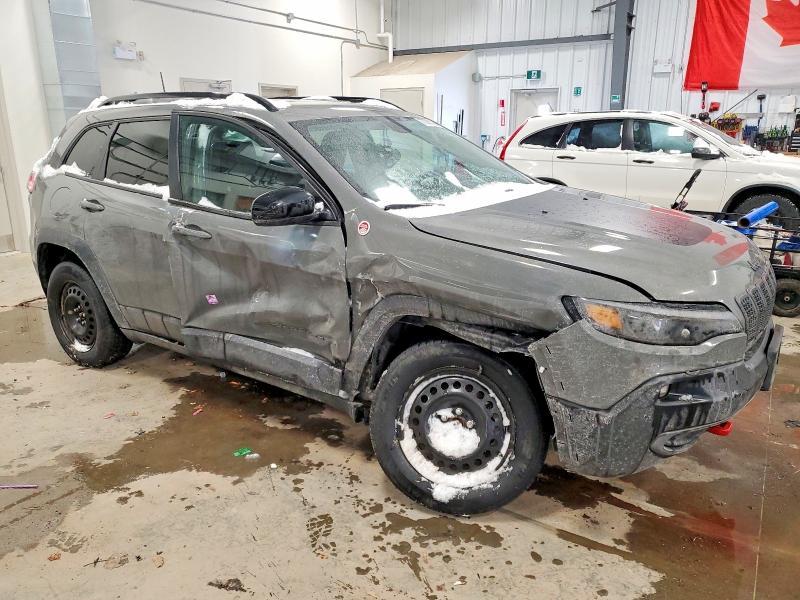 2022 Jeep Cherokee Trailhawk