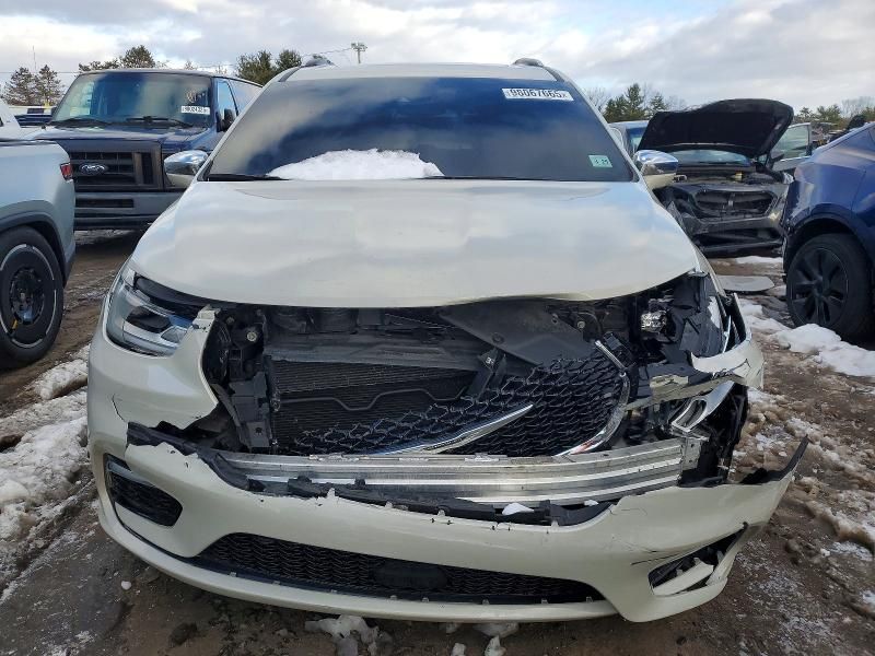 2021 Chrysler Pacifica Limited