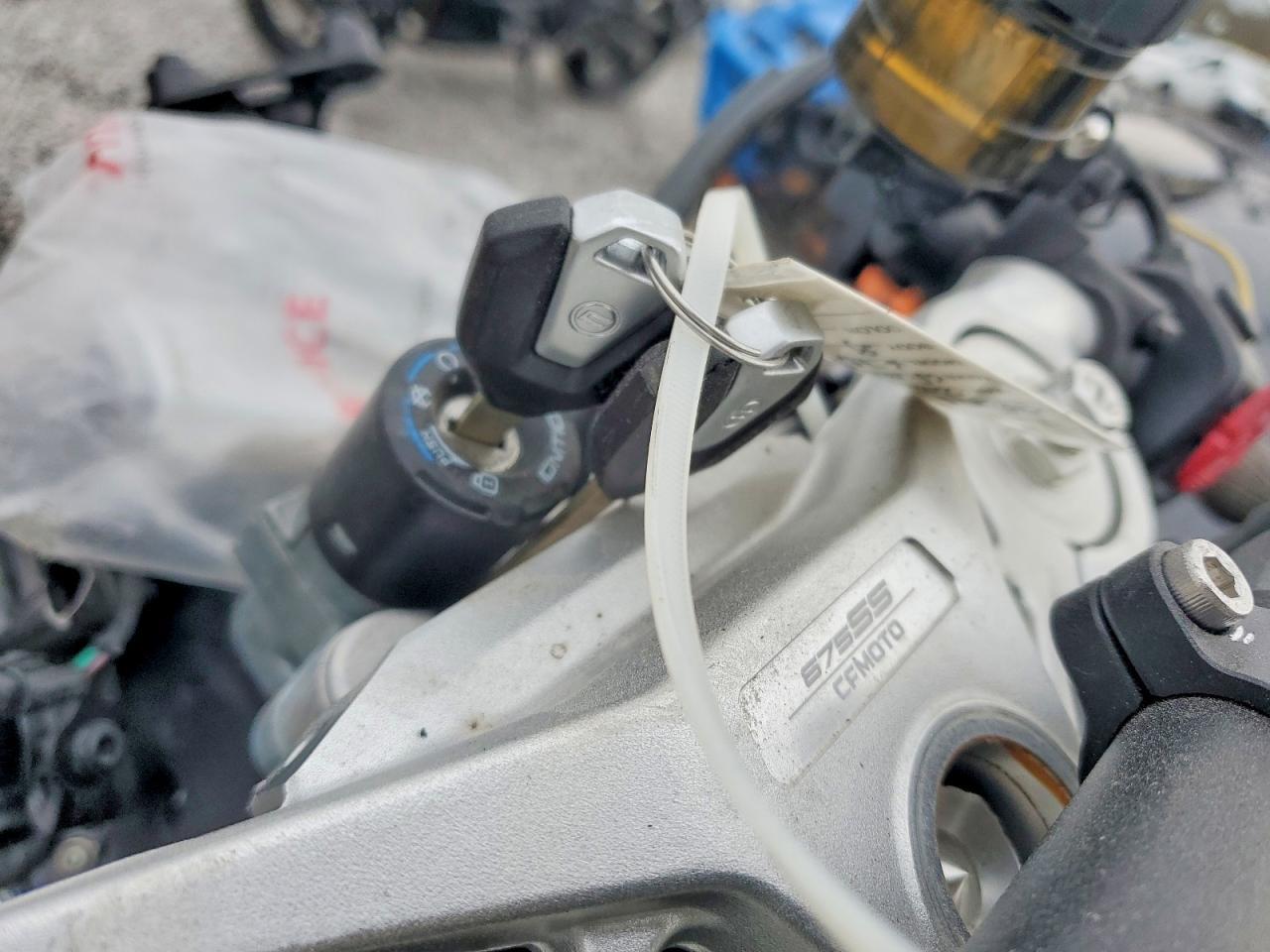 2025 Cf Moto 675SS