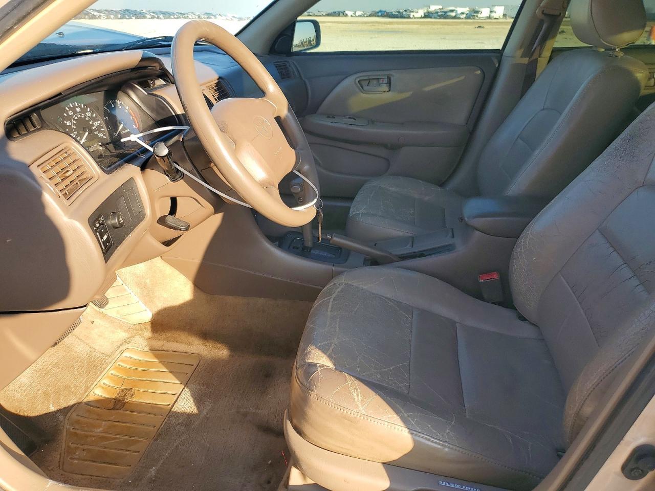 1999 Toyota Camry