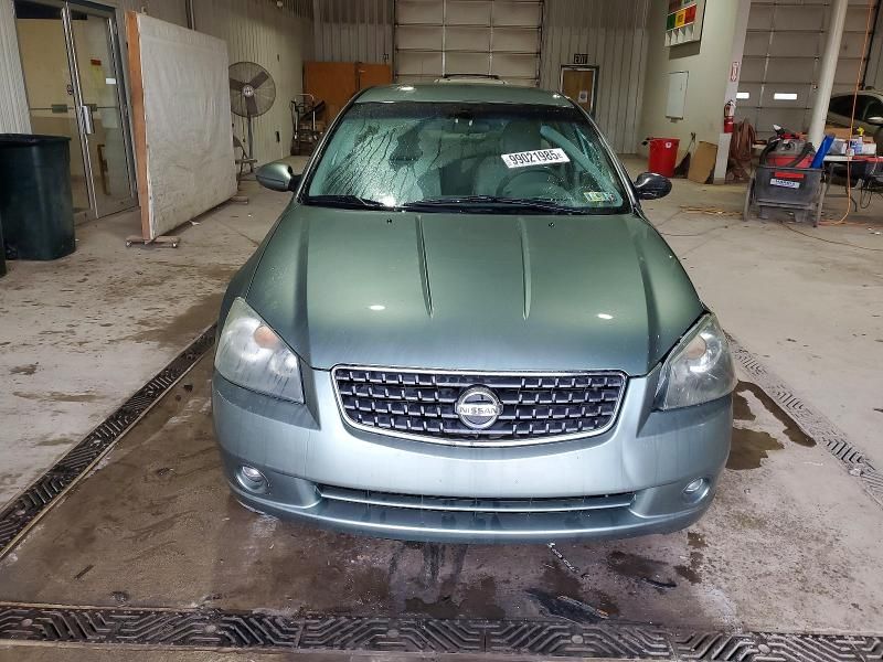2005 Nissan Altima se