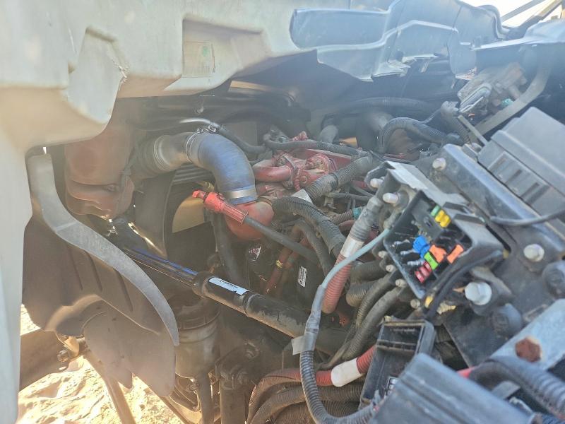 2020 International Mv607 box Truck