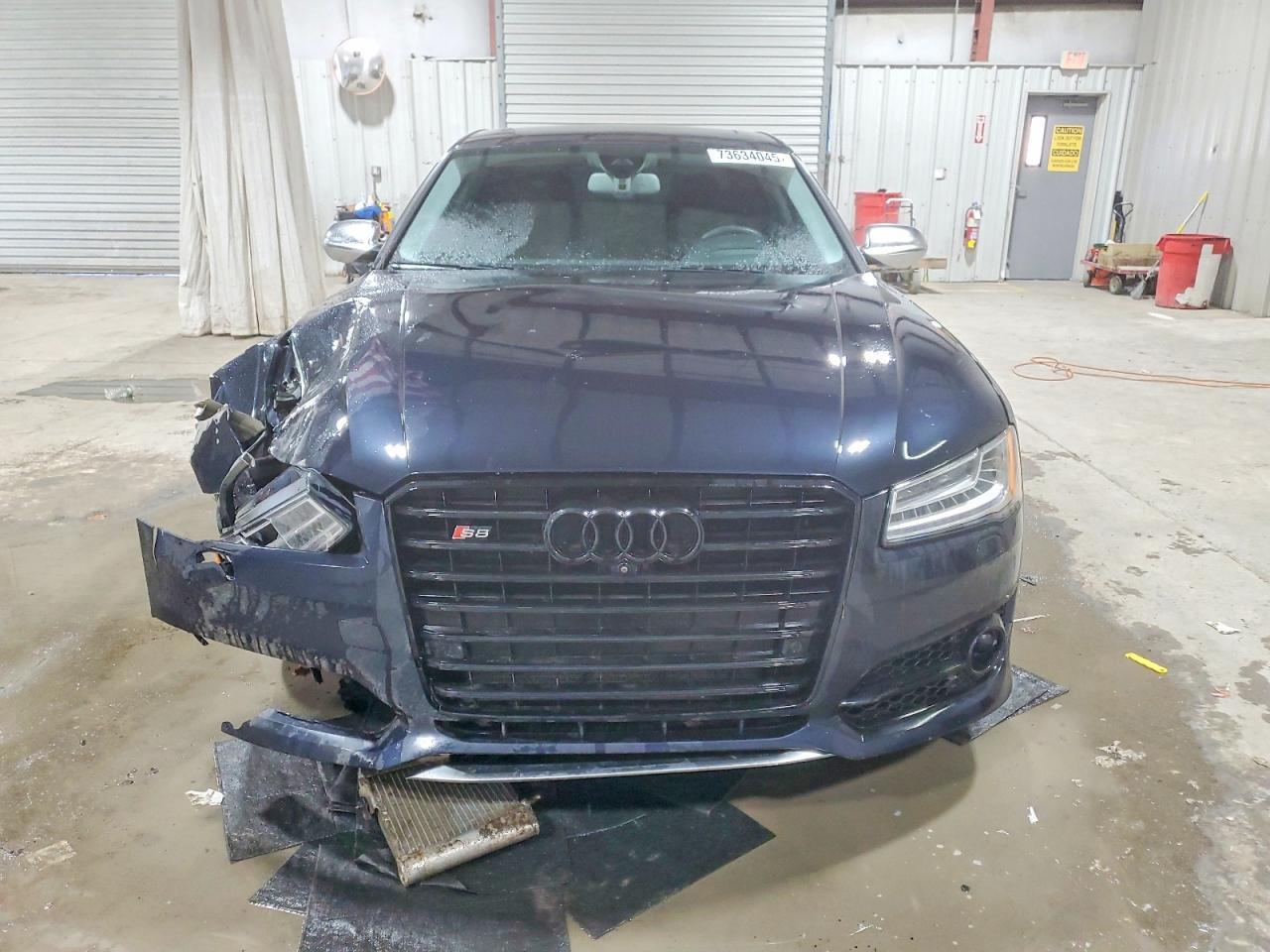 2015 Audi S8 Quattro