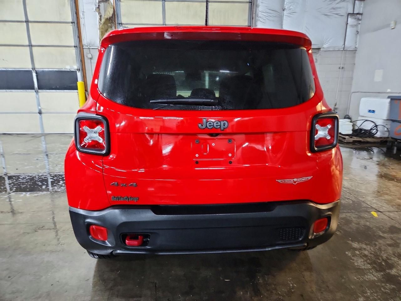 2016 Jeep Renegade Trailhawk