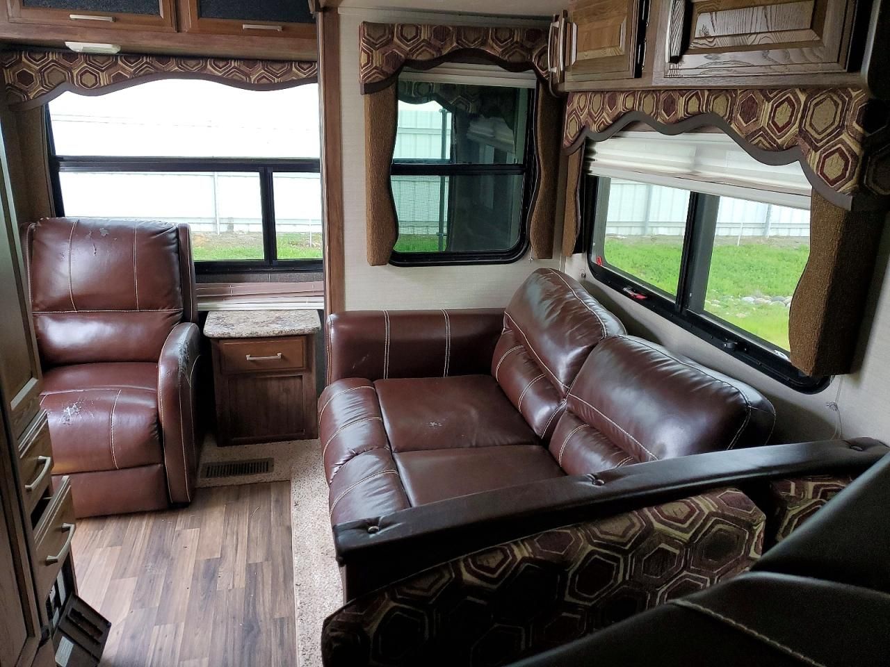 2016 Keystone 2016 Dutchman Cougar