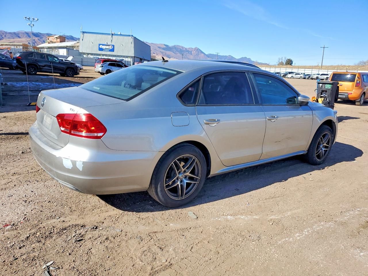 2014 Volkswagen Passat s