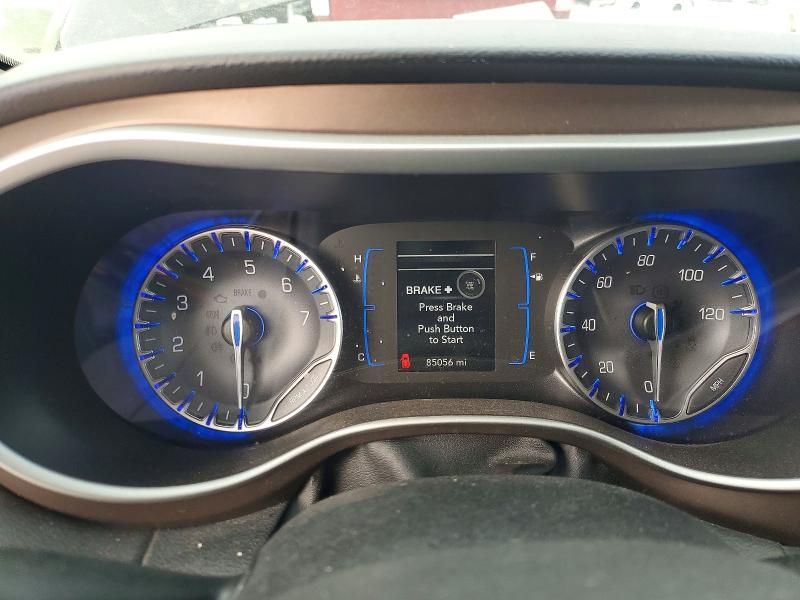 2017 Chrysler Pacifica Touring l