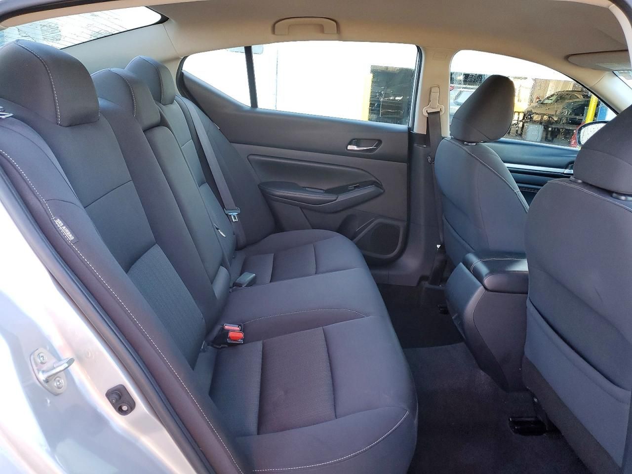 2021 Nissan Altima sv