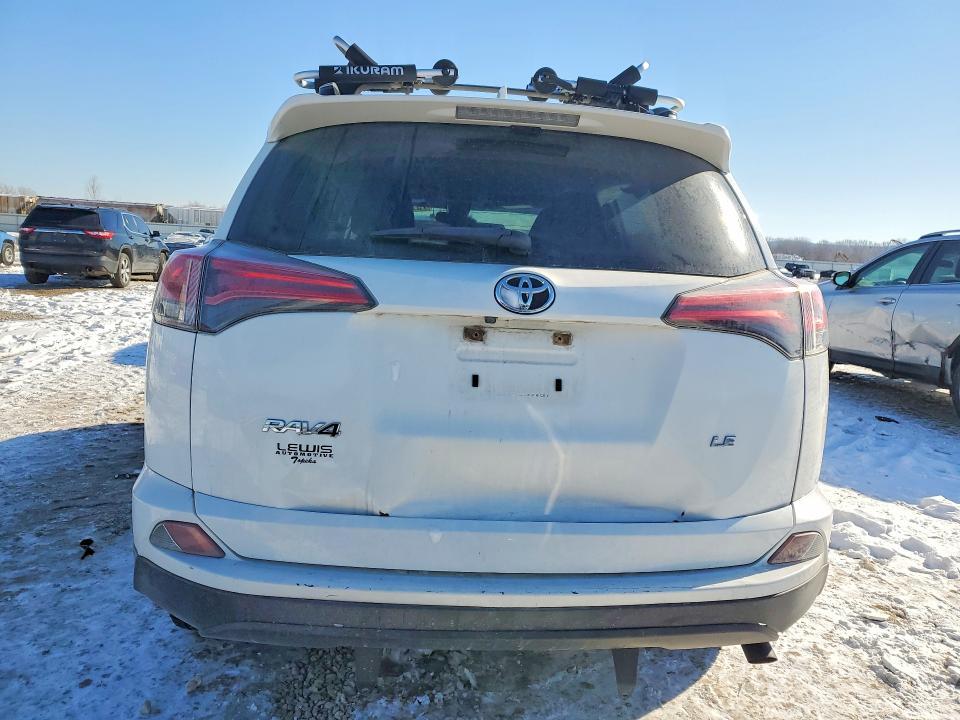 2018 Toyota Rav4 le