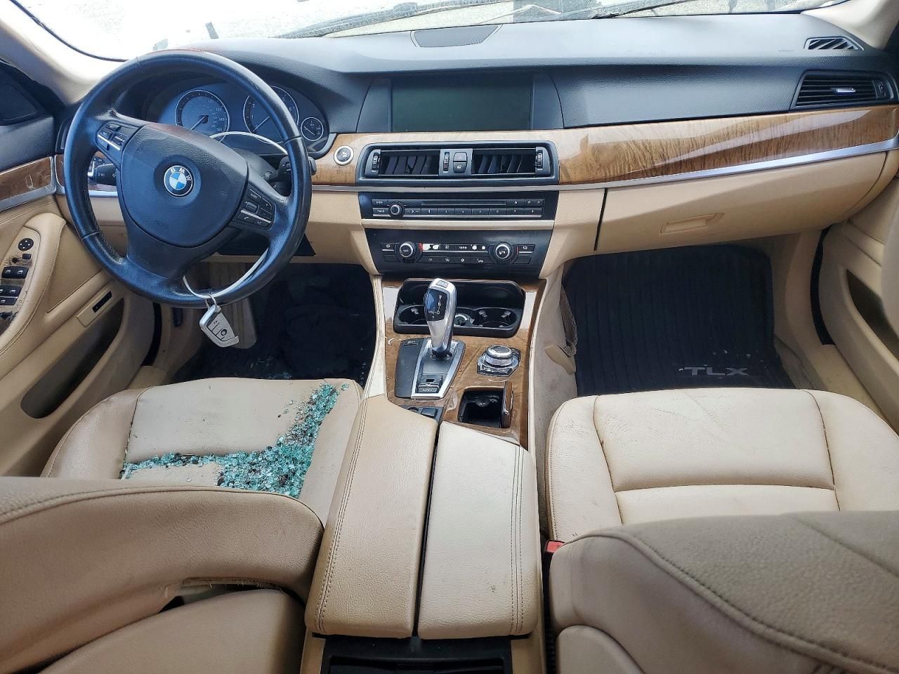 2011 BMW 528 i