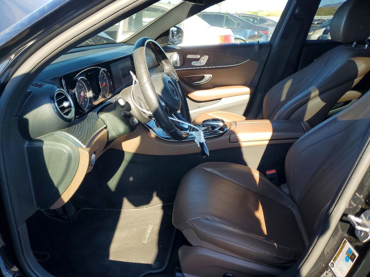 2017 Mercedes-Benz E 300